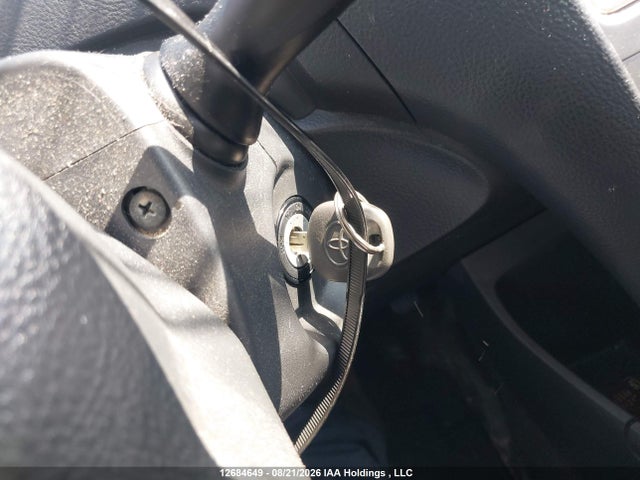 12684649 :رقم المزاد ، JTDBT4K32B1408236 vin ، 2011 Toyota Yaris مزاد بيع