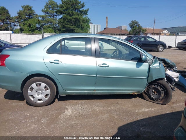 12684649 :رقم المزاد ، JTDBT4K32B1408236 vin ، 2011 Toyota Yaris مزاد بيع