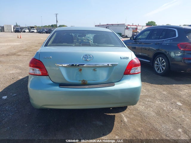 12684649 :رقم المزاد ، JTDBT4K32B1408236 vin ، 2011 Toyota Yaris مزاد بيع
