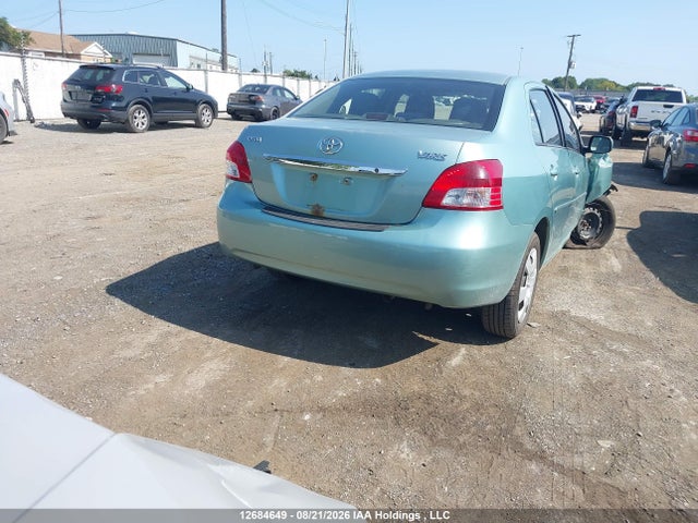 12684649 :رقم المزاد ، JTDBT4K32B1408236 vin ، 2011 Toyota Yaris مزاد بيع