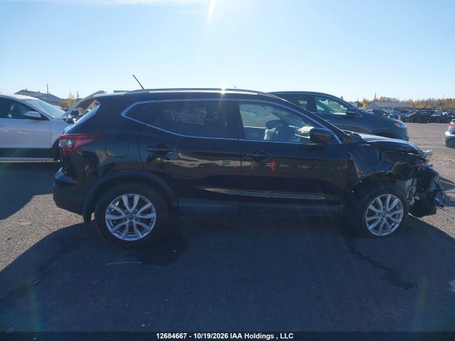 JN1BJ1CW0LW369814 Nissan QASHQAI