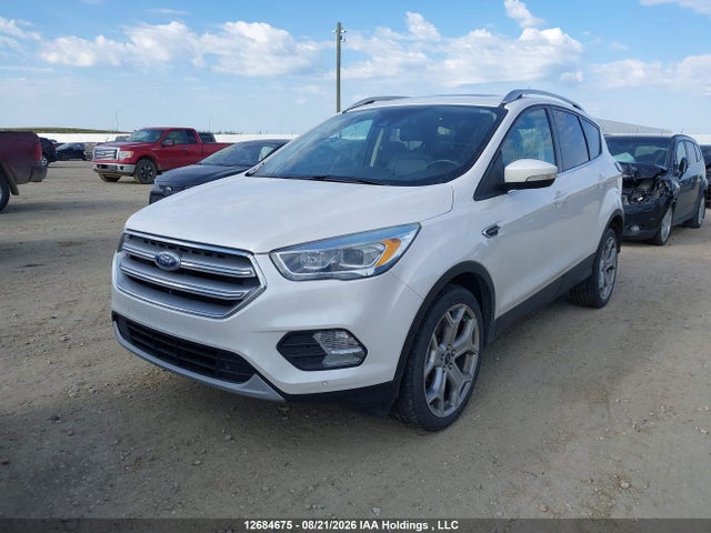 Ford Escape Titanium 2017 1FMCU9J98HUA04817 Image 2