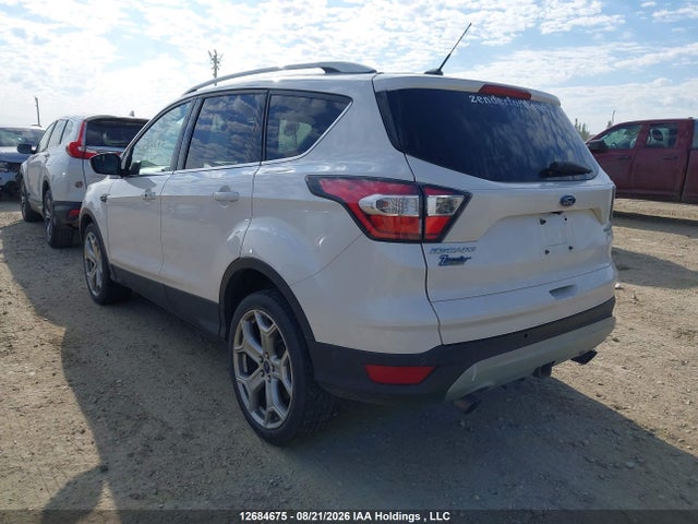 Ford Escape Titanium 2017 1FMCU9J98HUA04817 Image 3