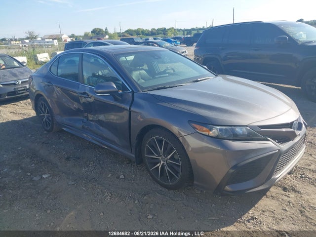 12684682 :رقم المزاد ، 4T1B21HK2PU019341 vin ، 2023 Toyota Camry Hybrid Se مزاد بيع