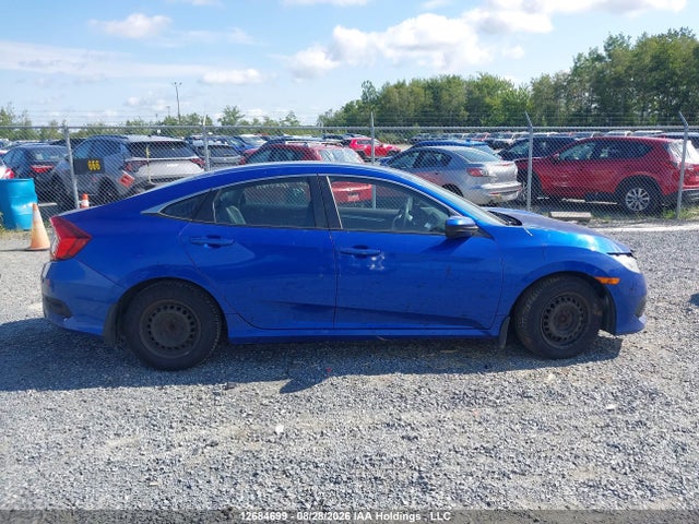 Aukcja sprzedaży 2018 Honda Civic Lx, vin: 2HGFC2F5XJH005737, numer aukcji: 12684699