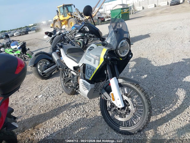 2024 VBKUN6406RM884868 zdjęcie główne