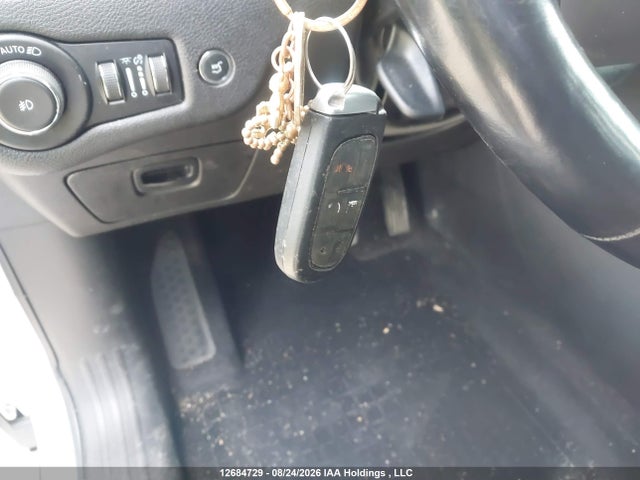 12684729 :رقم المزاد ، 1C4PJMCB3MD197633 vin ، 2021 Jeep Cherokee مزاد بيع