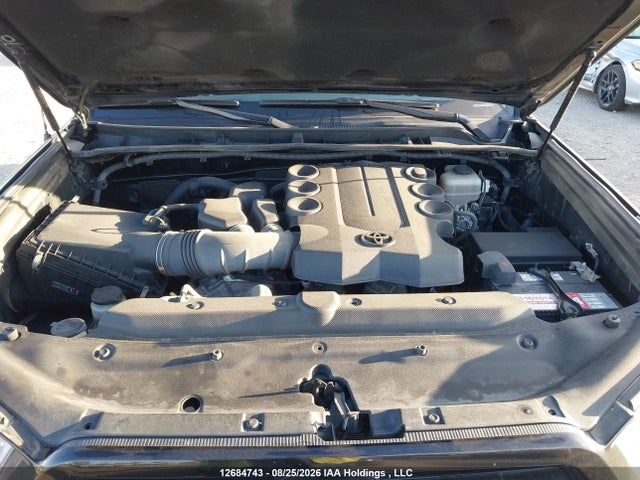 12684743 :رقم المزاد ، JTEBU5JR8B5060570 vin ، 2011 Toyota 4runner Sr5/limited/trail مزاد بيع