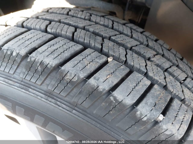 12684743 :رقم المزاد ، JTEBU5JR8B5060570 vin ، 2011 Toyota 4runner Sr5/limited/trail مزاد بيع