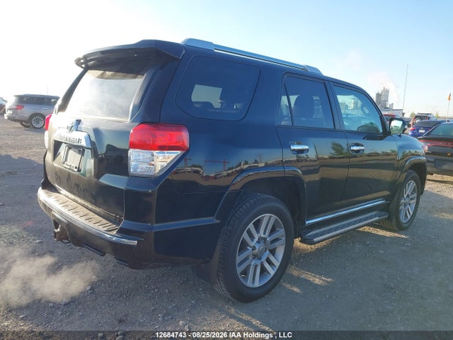 12684743 :رقم المزاد ، JTEBU5JR8B5060570 vin ، 2011 Toyota 4runner Sr5/limited/trail مزاد بيع