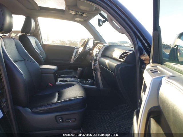 12684743 :رقم المزاد ، JTEBU5JR8B5060570 vin ، 2011 Toyota 4runner Sr5/limited/trail مزاد بيع
