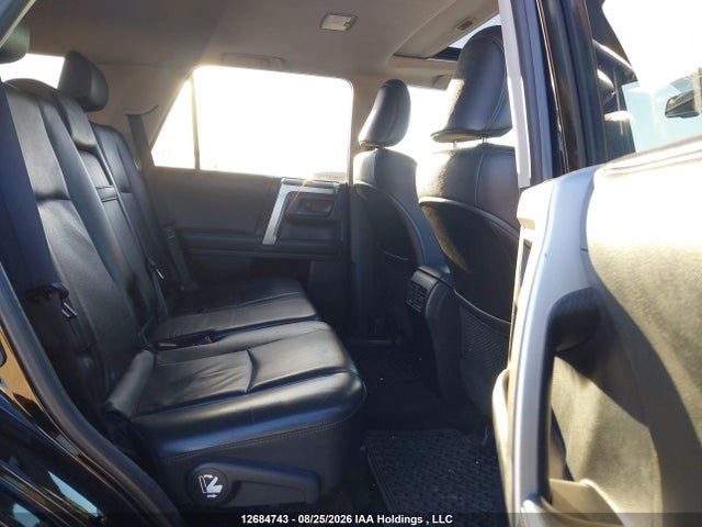 12684743 :رقم المزاد ، JTEBU5JR8B5060570 vin ، 2011 Toyota 4runner Sr5/limited/trail مزاد بيع