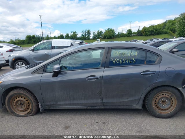 Продаж на аукціоні авто 2012 Honda Civic Lx, vin: 2HGFB2F48CH062743, номер лоту: 12684757