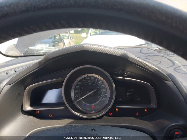 JM1BM1L70E1102217 Mazda 3 TOURING