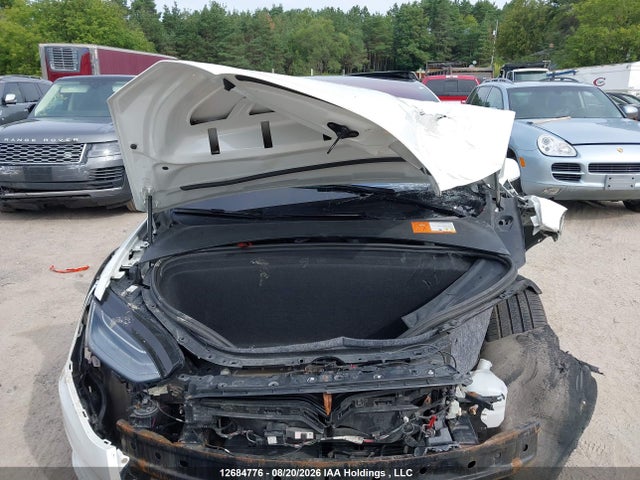 Tesla MODEL X 2017 5YJXCBE27HF067266 Image 10