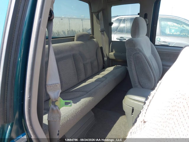1998 Chevrolet Gmt-400 C1500 მანქანა იყიდება აუქციონზე, vin: 2GCEC19R0W1242059, აუქციონის ნომერი: 12684786