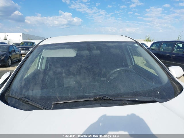 Honda CR-V LX 2019 2HKRW1H34KH001328 Image 18