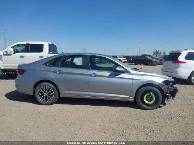 3VWE57BUXKM214815 Volkswagen Jetta 1.4 Tsi Highline
