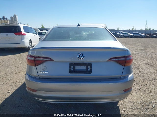 3VWE57BUXKM214815 Volkswagen Jetta 1.4 Tsi Highline