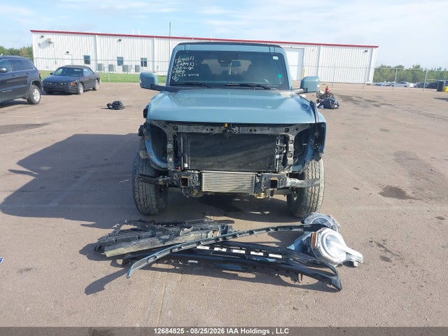 Продаж на аукціоні авто 2022 Ford Bronco Outer Banks, vin: 1FMDE5BH9NLA74473, номер лоту: 12684825