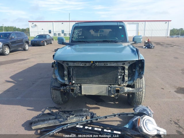 Продаж на аукціоні авто 2022 Ford Bronco Outer Banks, vin: 1FMDE5BH9NLA74473, номер лоту: 12684825