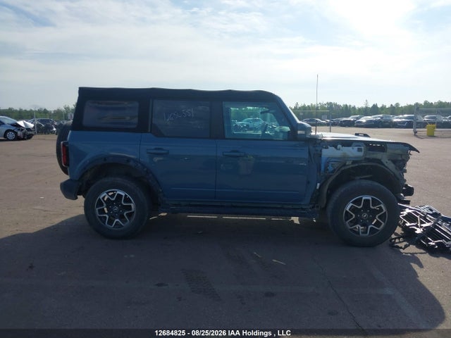 Продаж на аукціоні авто 2022 Ford Bronco Outer Banks, vin: 1FMDE5BH9NLA74473, номер лоту: 12684825