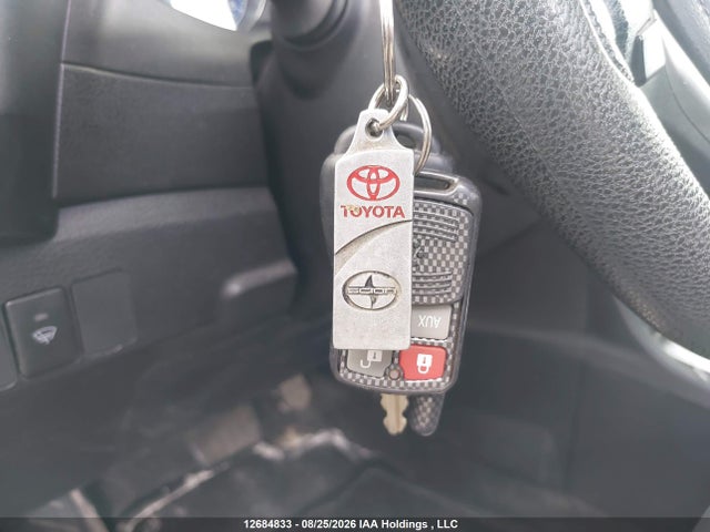 2T1BURHE6HC950222 Toyota COROLLA LE