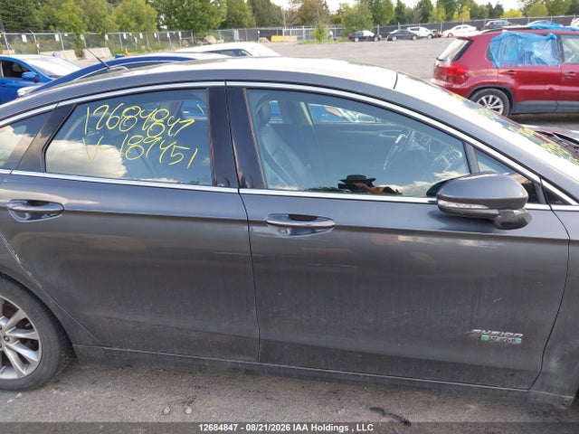 12684847 :رقم المزاد ، 3FA6P0PU2JR189451 vin ، 2018 Ford Fusion Se Phev مزاد بيع
