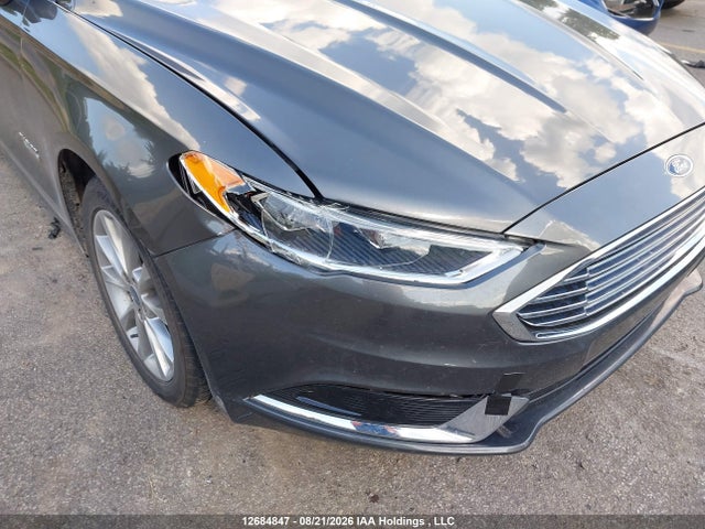 12684847 :رقم المزاد ، 3FA6P0PU2JR189451 vin ، 2018 Ford Fusion Se Phev مزاد بيع