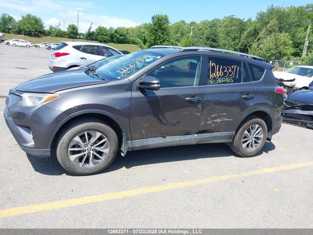 Toyota RAV4 LE 2017 2T3ZFREV2HW360165 Image 14