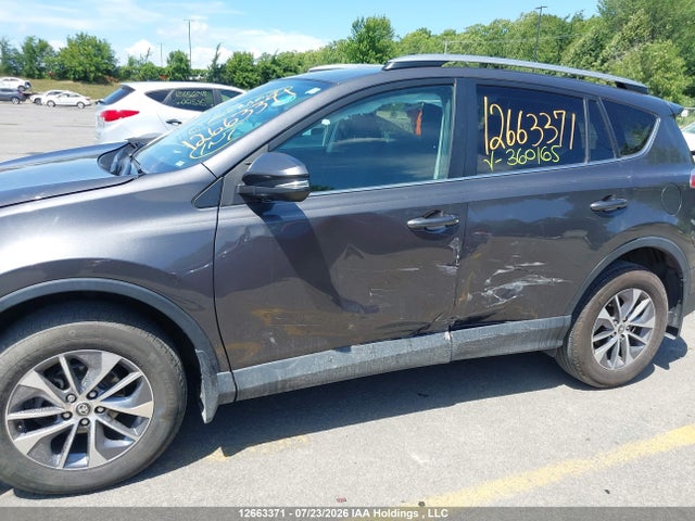 Toyota RAV4 LE 2017 2T3ZFREV2HW360165 Image 6
