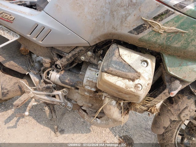 Moto Guzzi V100 Mandello S 2024 ZGUMGUB08RM000526 Image 8