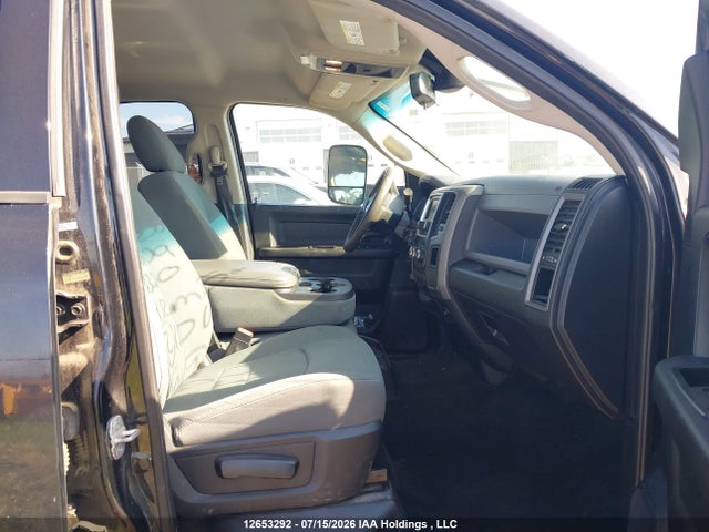RAM 3500 St 2014 3C63RRGL3EG133210 Image 5