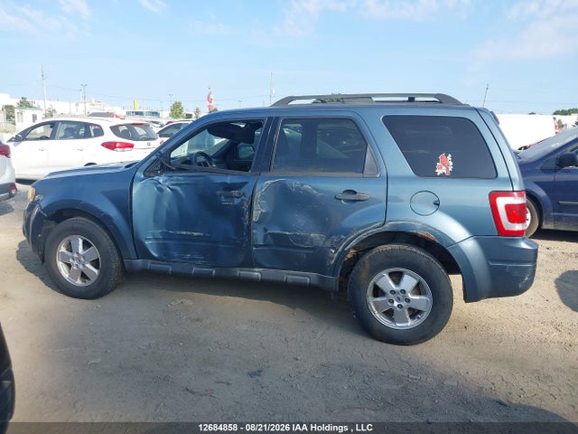 Продажа на аукционе авто 2011 Ford Escape Xlt, vin: 1FMCU0D72BKB93215, номер лота: 12684858