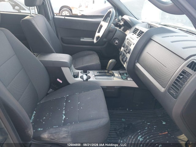 Продажа на аукционе авто 2011 Ford Escape Xlt, vin: 1FMCU0D72BKB93215, номер лота: 12684858