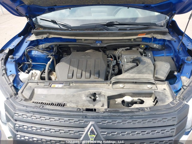 12684889 :رقم المزاد ، JA4ATUAA9NZ602595 vin ، 2022 Mitsubishi Eclipse Cross Es مزاد بيع