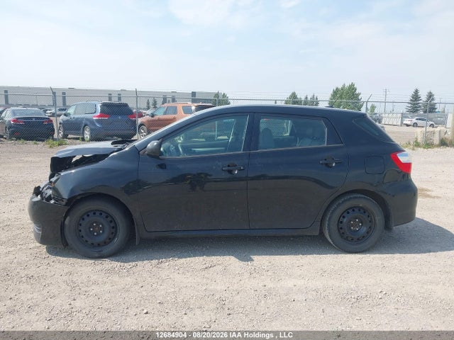 12684904 :رقم المزاد ، 2T1KU4EE8CC842121 vin ، 2012 Toyota Corolla Matrix مزاد بيع