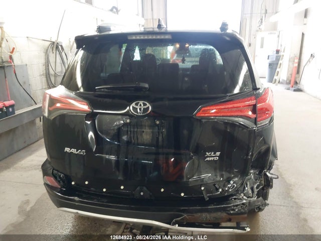 2T3RFREV0GW505010 Toyota Rav4 Xle