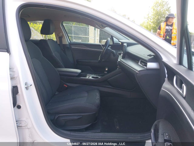 5XXG24J24MG052638 KIA K5 LX
