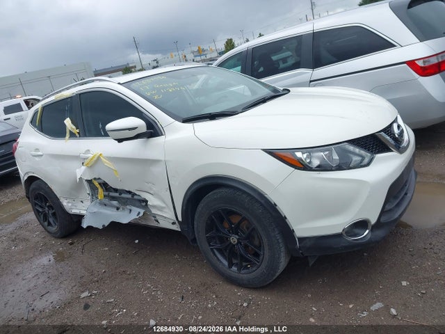 2017 Nissan Qashqai S/sl/sv მანქანა იყიდება აუქციონზე, vin: JN1BJ1CR5HW118949, აუქციონის ნომერი: 12684930