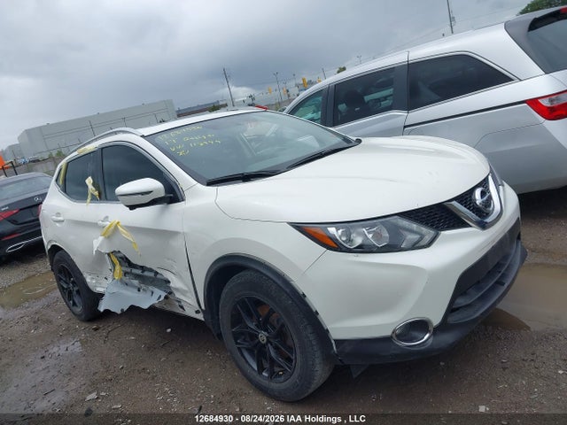2017 Nissan Qashqai S/sl/sv მანქანა იყიდება აუქციონზე, vin: JN1BJ1CR5HW118949, აუქციონის ნომერი: 12684930