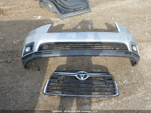 5TDJKRFH5FS224239 Toyota Highlander Xle