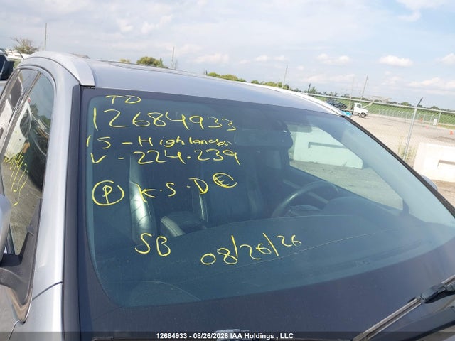 5TDJKRFH5FS224239 Toyota Highlander Xle