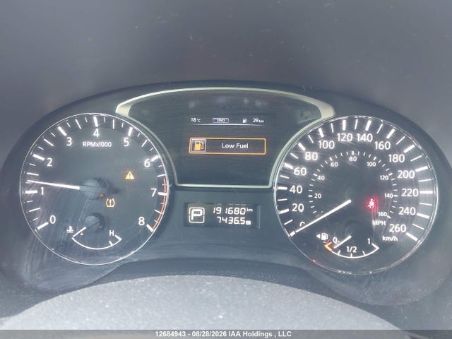 2015 Nissan Pathfinder S/sv/sl/platinum მანქანა იყიდება აუქციონზე, vin: 5N1AR2MM6FC693470, აუქციონის ნომერი: 12684943