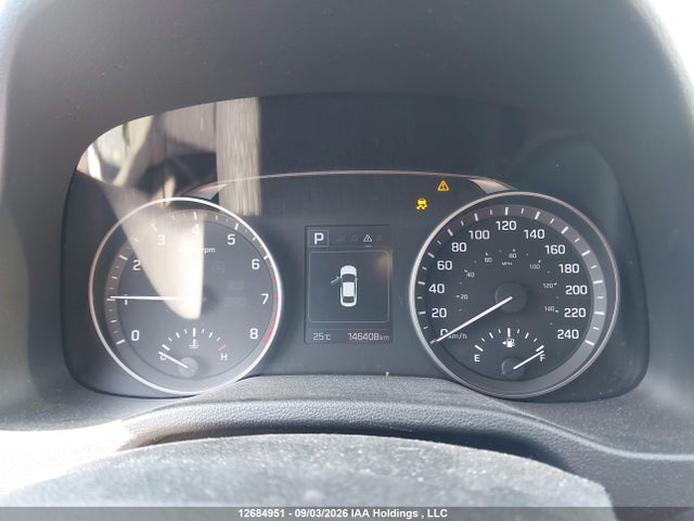 Продажа на аукционе авто 2018 Hyundai Elantra Gl, vin: KMHD84LF9JU493703, номер лота: 12684951