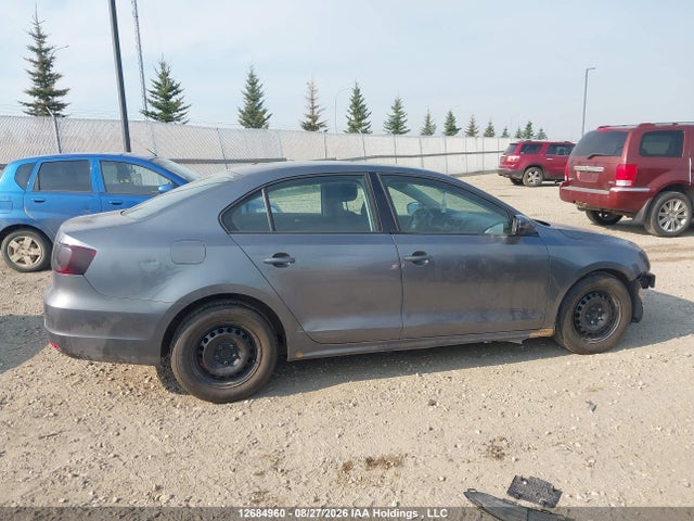 Продаж на аукціоні авто 2014 Volkswagen Jetta 2.0l Trendline+, vin: 3VW2K7AJ3EM361002, номер лоту: 12684960