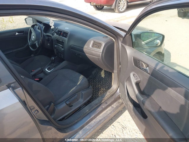 Продаж на аукціоні авто 2014 Volkswagen Jetta 2.0l Trendline+, vin: 3VW2K7AJ3EM361002, номер лоту: 12684960