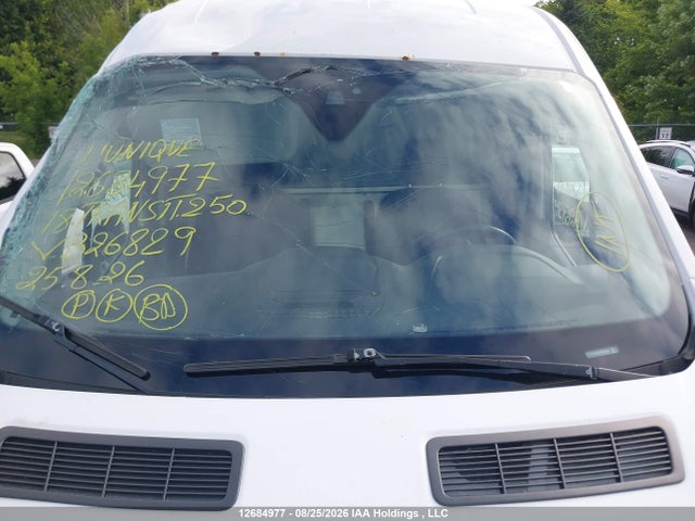 Ford Transit-250 2018 1FTYR2CM3JKB26829 Image 17