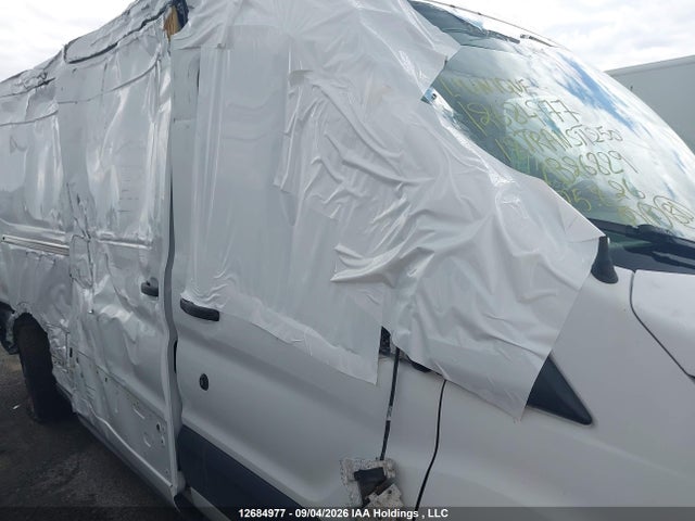 Ford Transit-250 2018 1FTYR2CM3JKB26829 Image 20