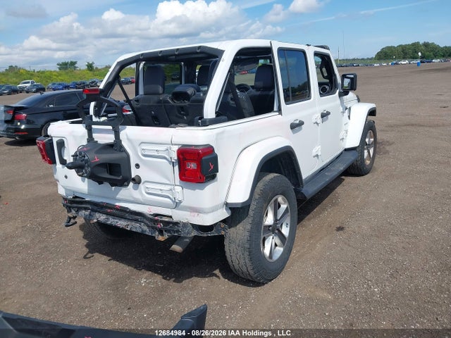 1C4HJXEN8LW172274 Jeep Wrangler Unlimited Sahara